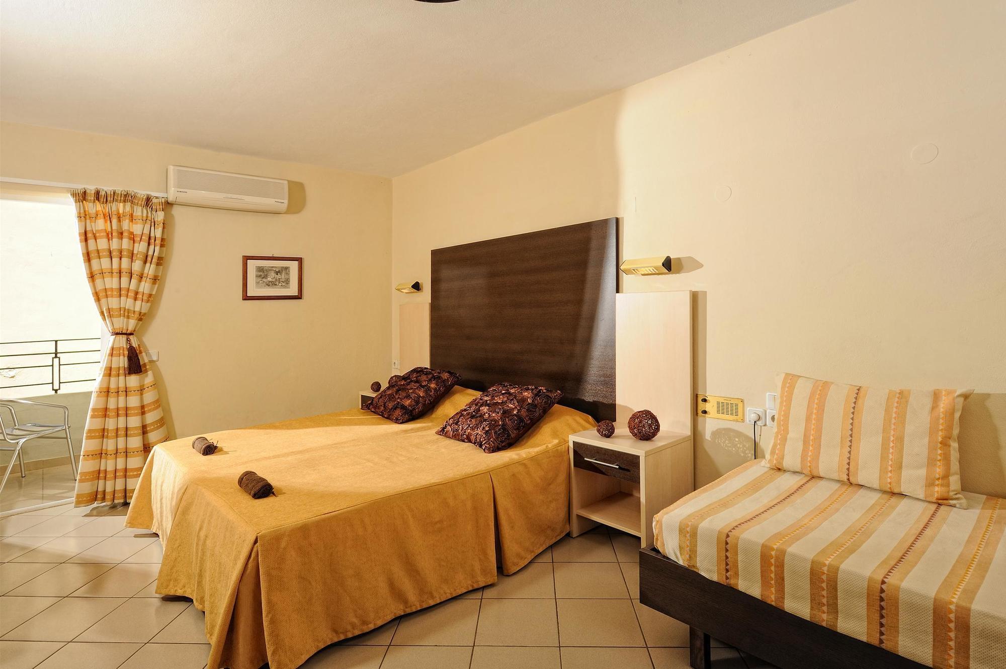 Senses Blue Boutique Hotel Limenas Chersonisou Exterior foto